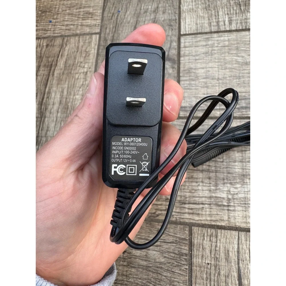 AC to DC Power Adapter Charger 15V 0.4A Model HY-060120400U
